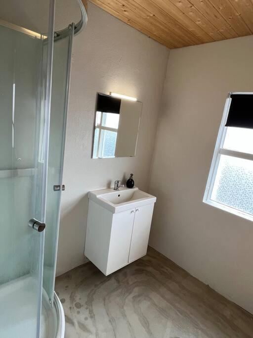 Black Valley Apartment Thoroddsstathir ภายนอก รูปภาพ