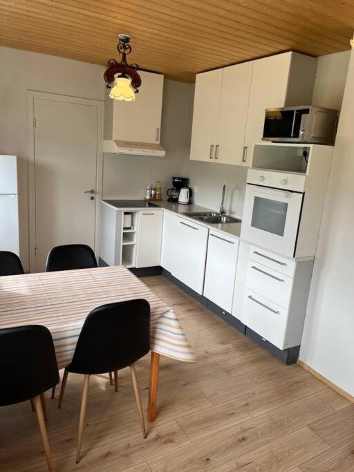 Black Valley Apartment Thoroddsstathir ภายนอก รูปภาพ