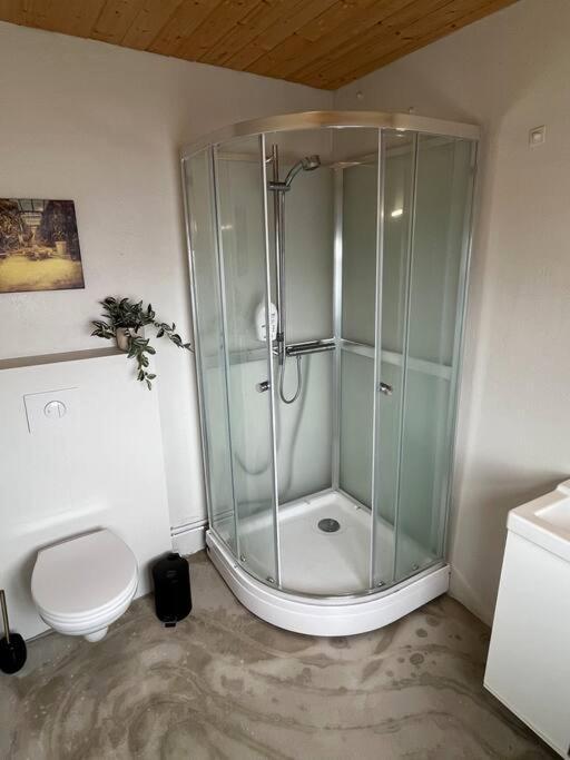 Black Valley Apartment Thoroddsstathir ภายนอก รูปภาพ